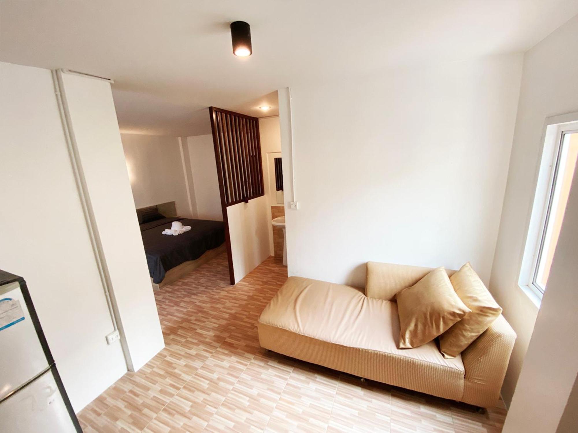 Aparthotel Racha Caftel - 7 House - รชาคาฟเทล Chiang Mai Exterior foto