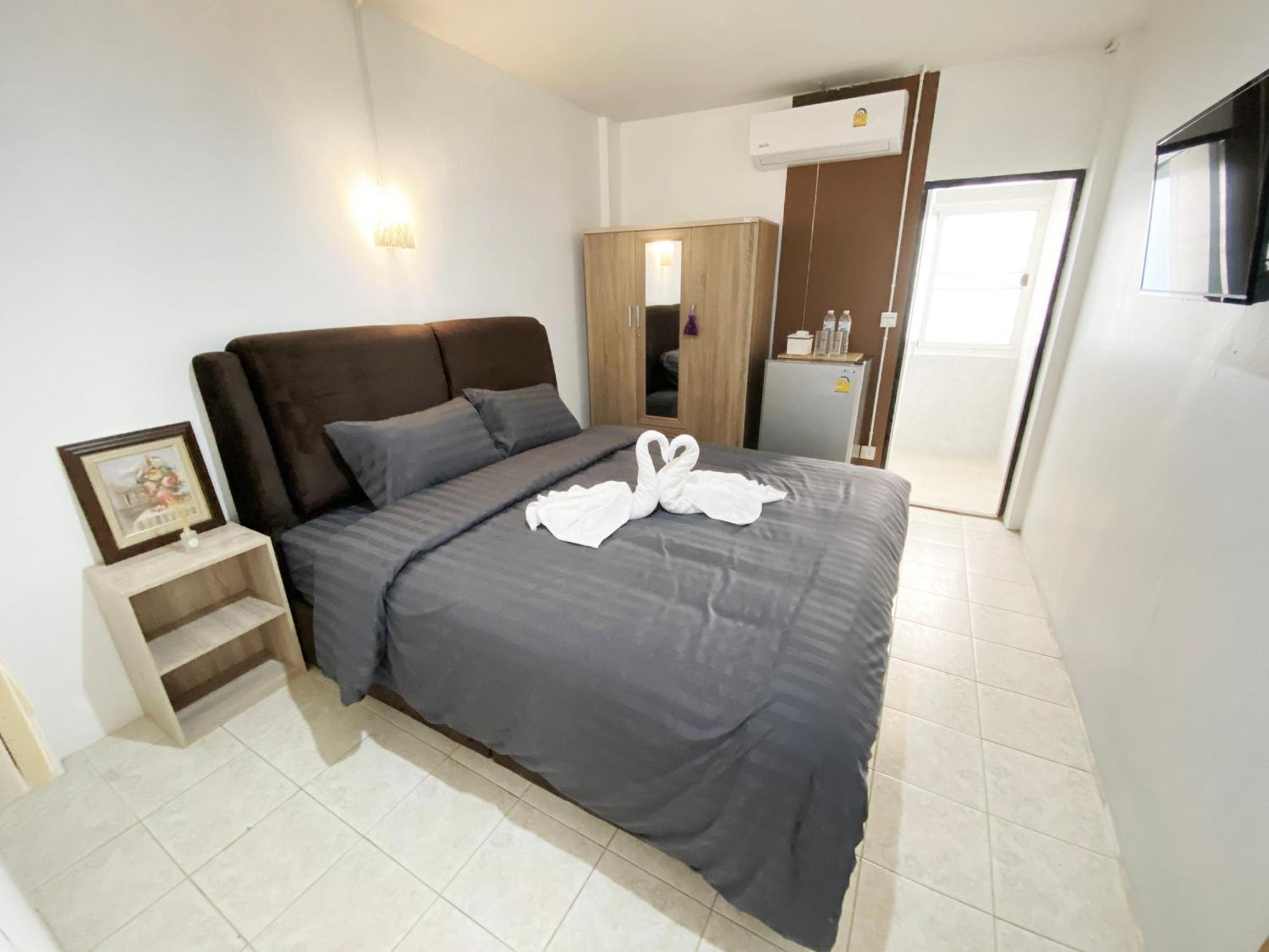 Aparthotel Racha Caftel - 7 House - รชาคาฟเทล Chiang Mai Exterior foto