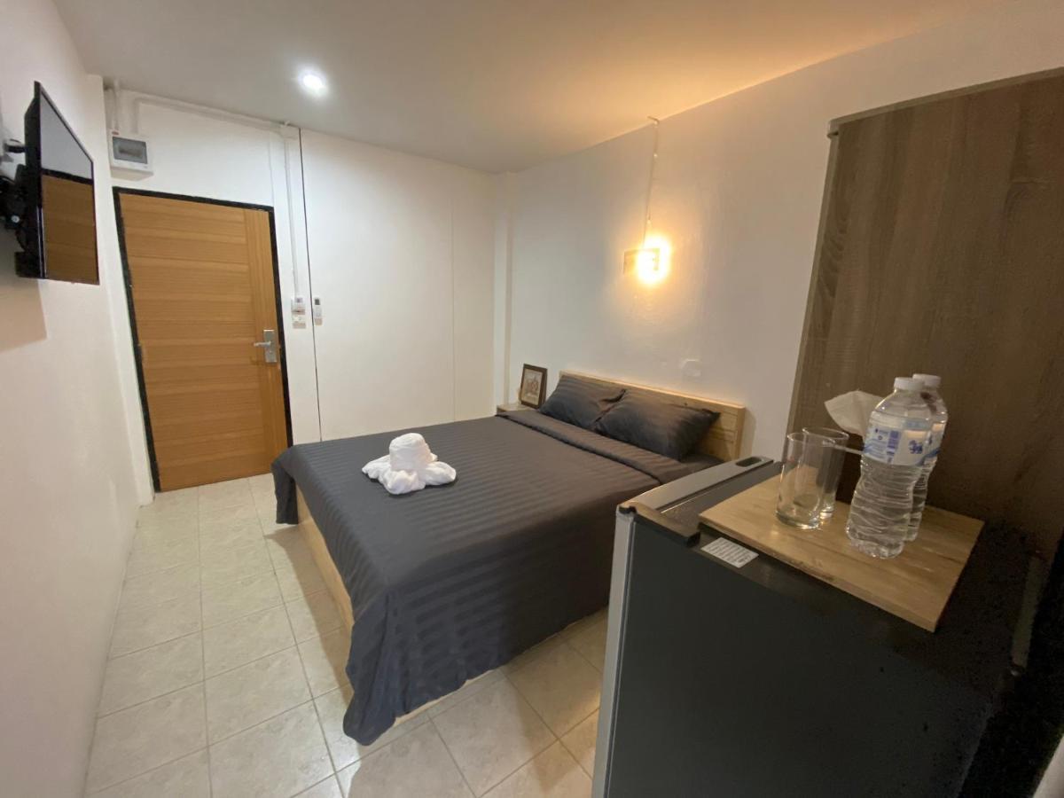 Aparthotel Racha Caftel - 7 House - รชาคาฟเทล Chiang Mai Exterior foto